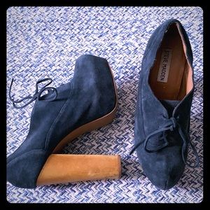 Steve Madden Cirkus Size 8.5